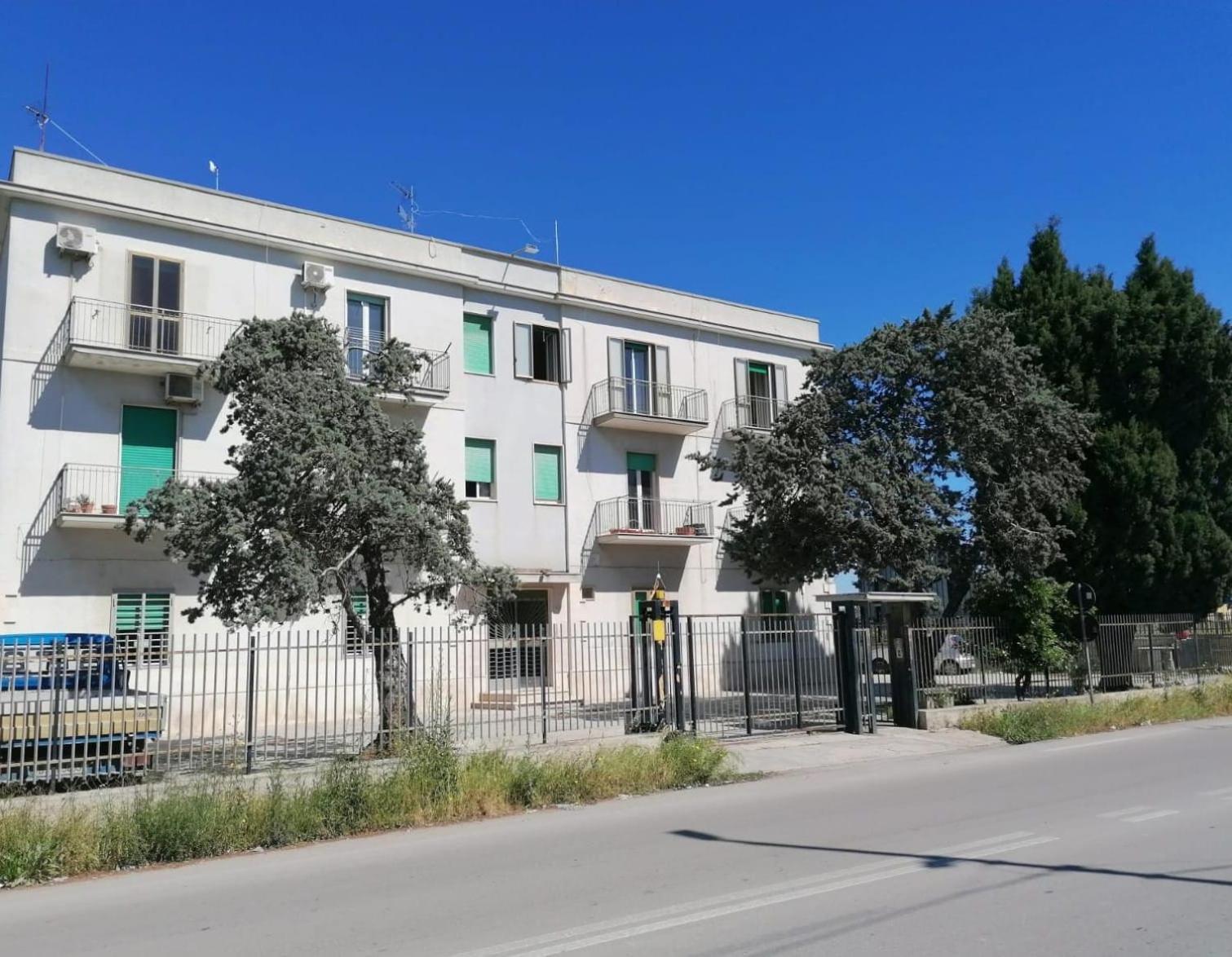 Le Rondini Apartman Trani Kültér fotó