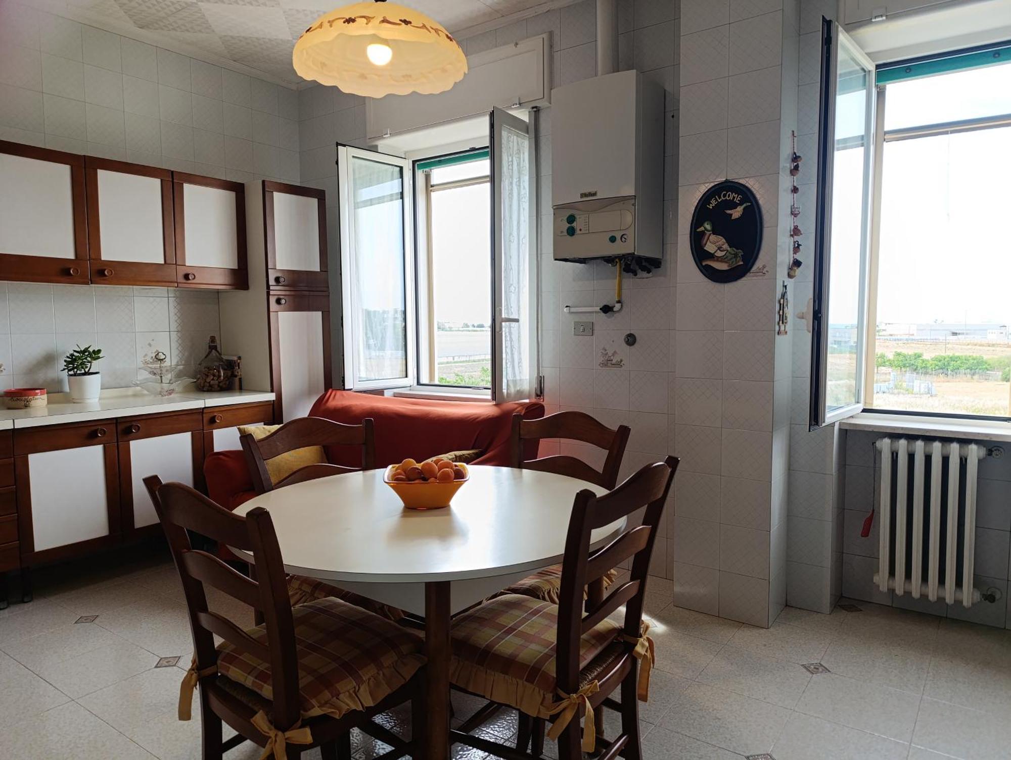 Le Rondini Apartman Trani Kültér fotó
